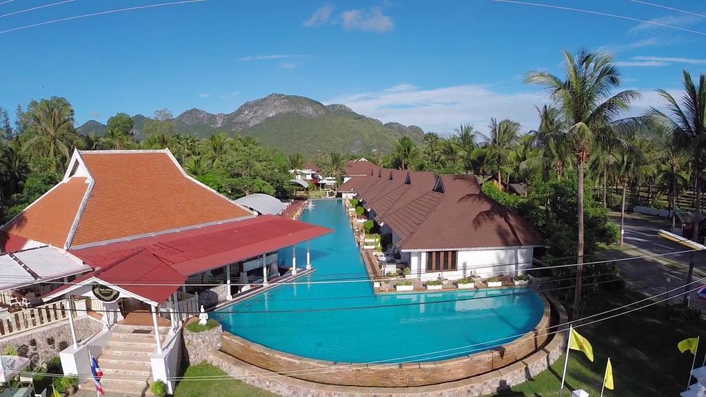 The Privacy Beach Resort & Spa Sam Roi Yot Dış mekan fotoğraf