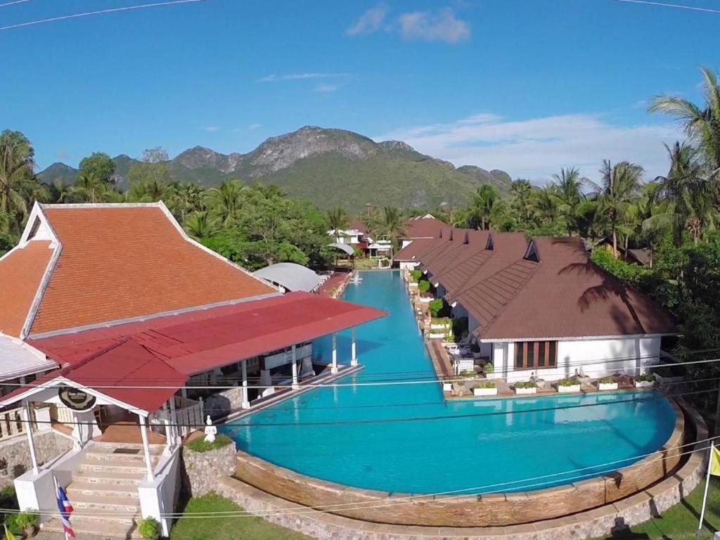 The Privacy Beach Resort & Spa Sam Roi Yot Dış mekan fotoğraf