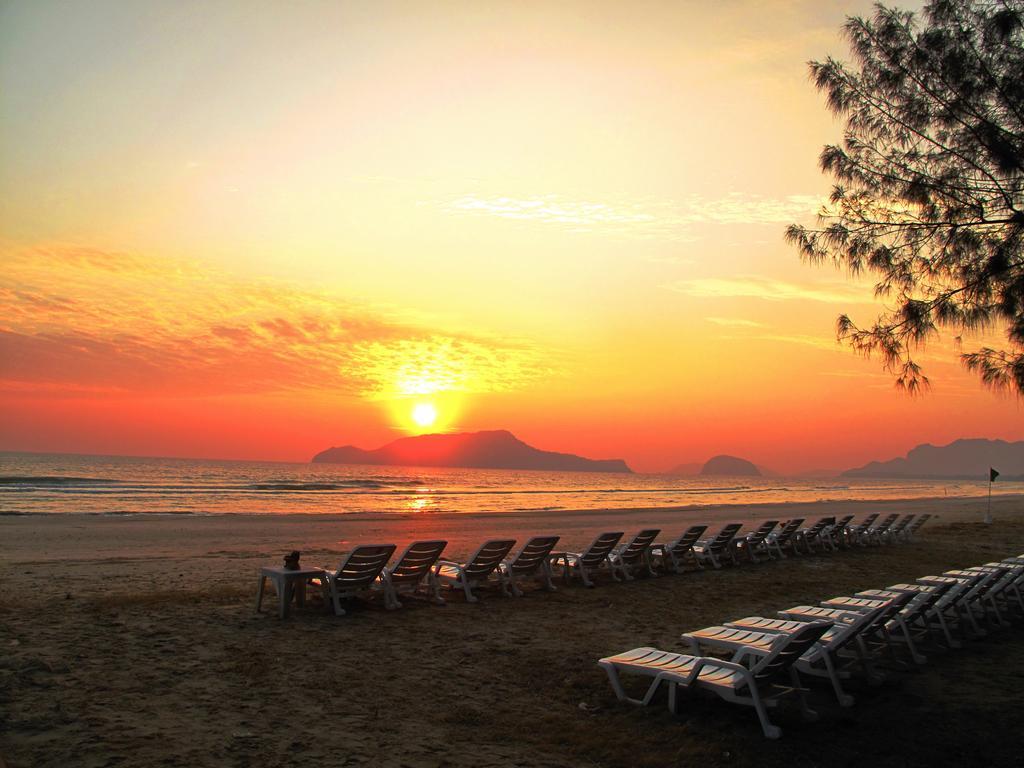 The Privacy Beach Resort & Spa Sam Roi Yot Dış mekan fotoğraf